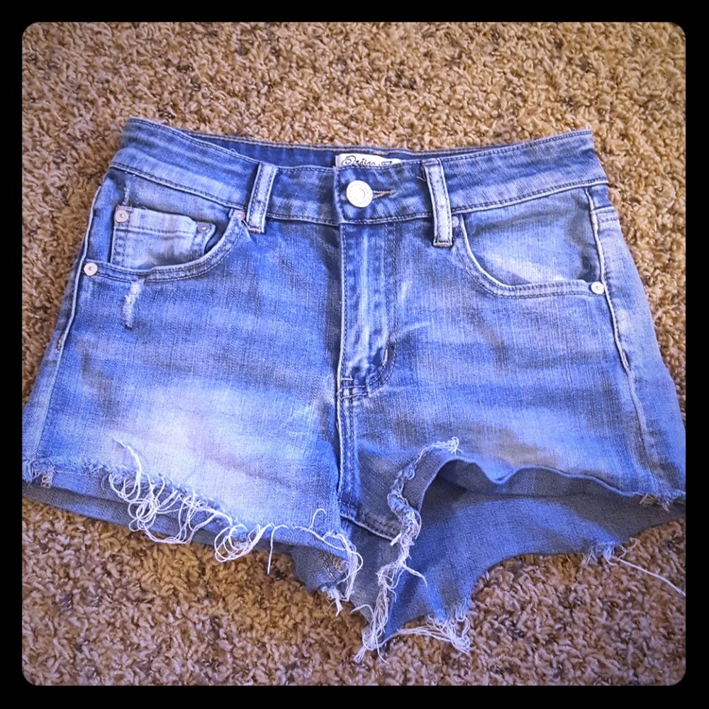 Indigo Rein Shorts Size 5